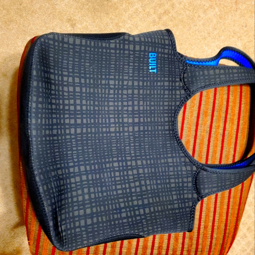 Built tote bag